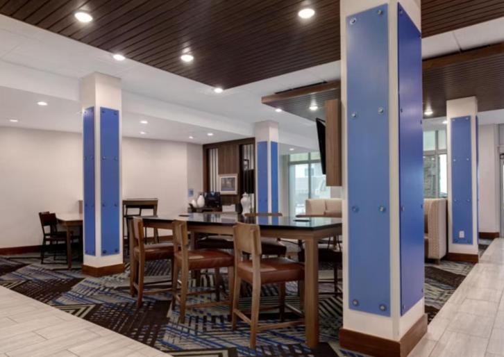 Holiday Inn Express & Suites - Detroit - Dearborn By Ihg 외부 사진